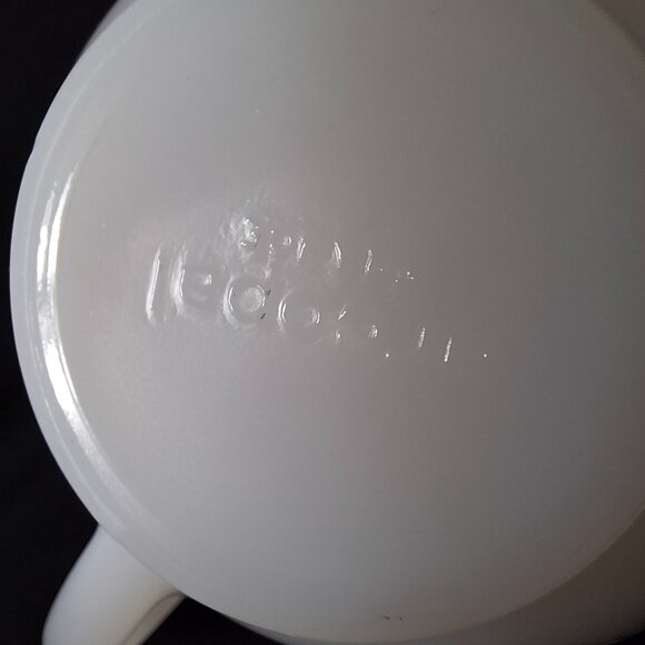 Vintage 60s Collectible Arcopal Rose de France Milk Glass Tea Cup D 4.25xH 2.5in - Picture 9 of 14